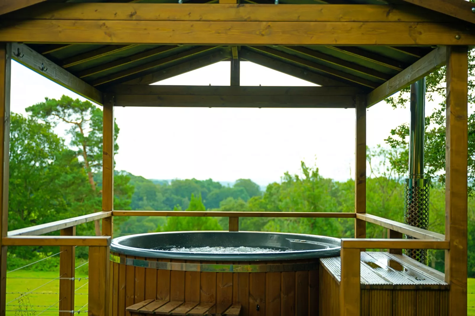 Knole Luxury Dome-Outdoor