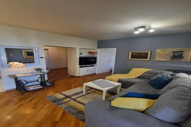 Premium apartment Sunny-Living room
