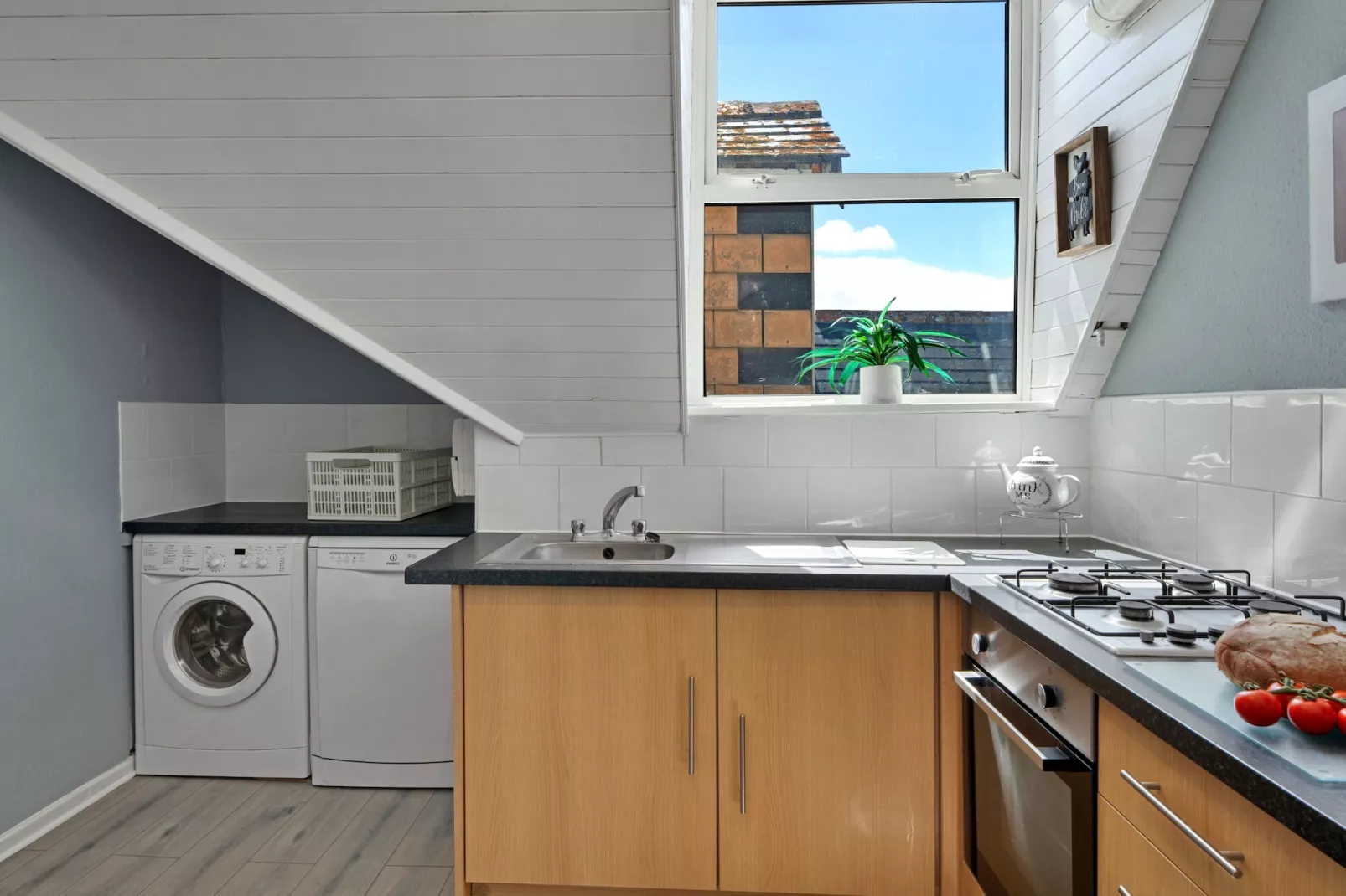 No. 11 Porthminster-Kitchen