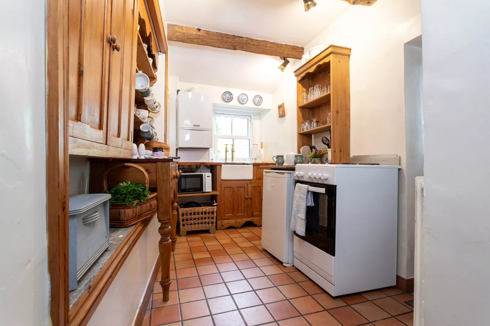 Garden Cottage-Kitchen