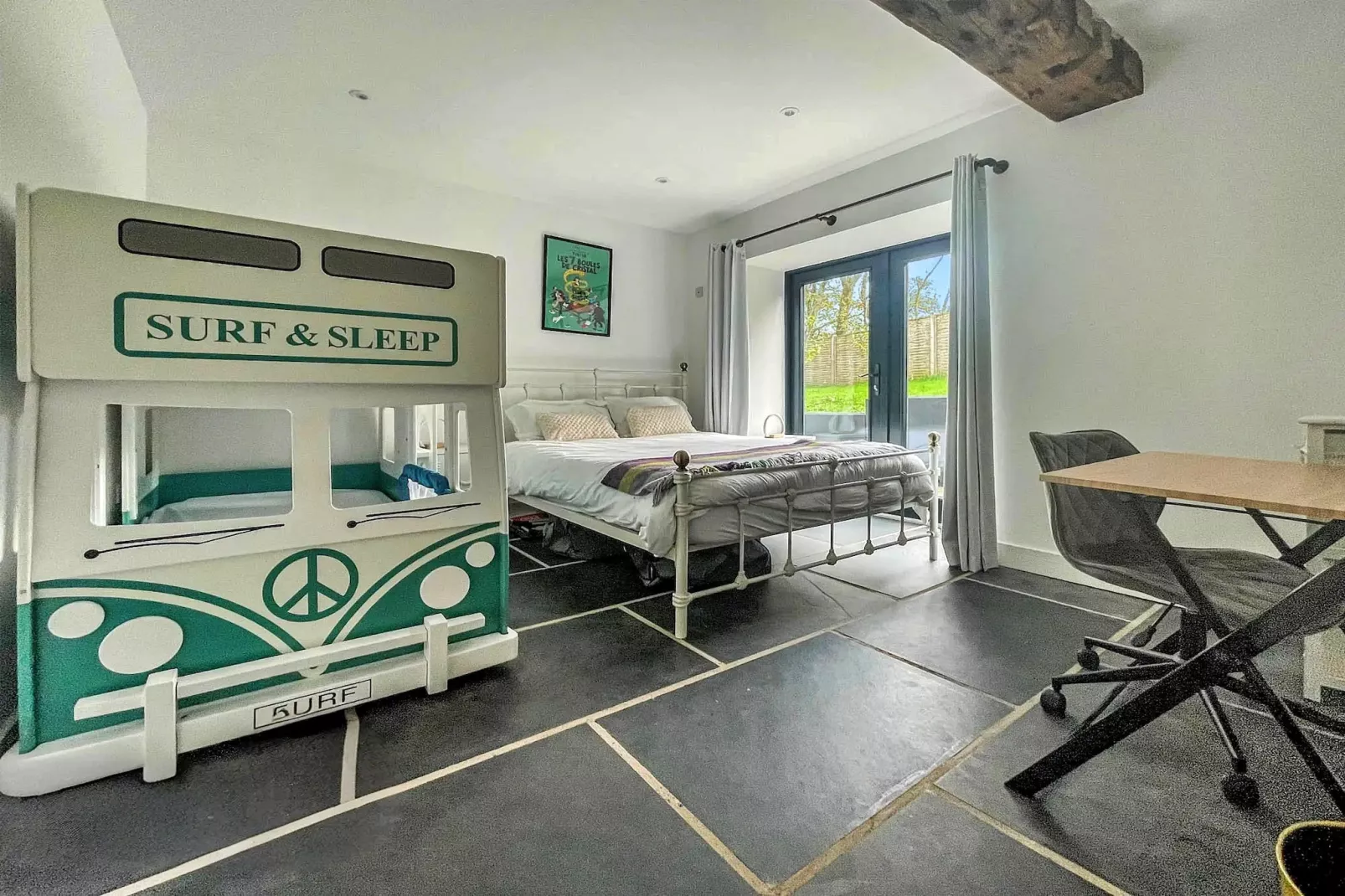 Wiggle Barn, Kingsand-Bedroom