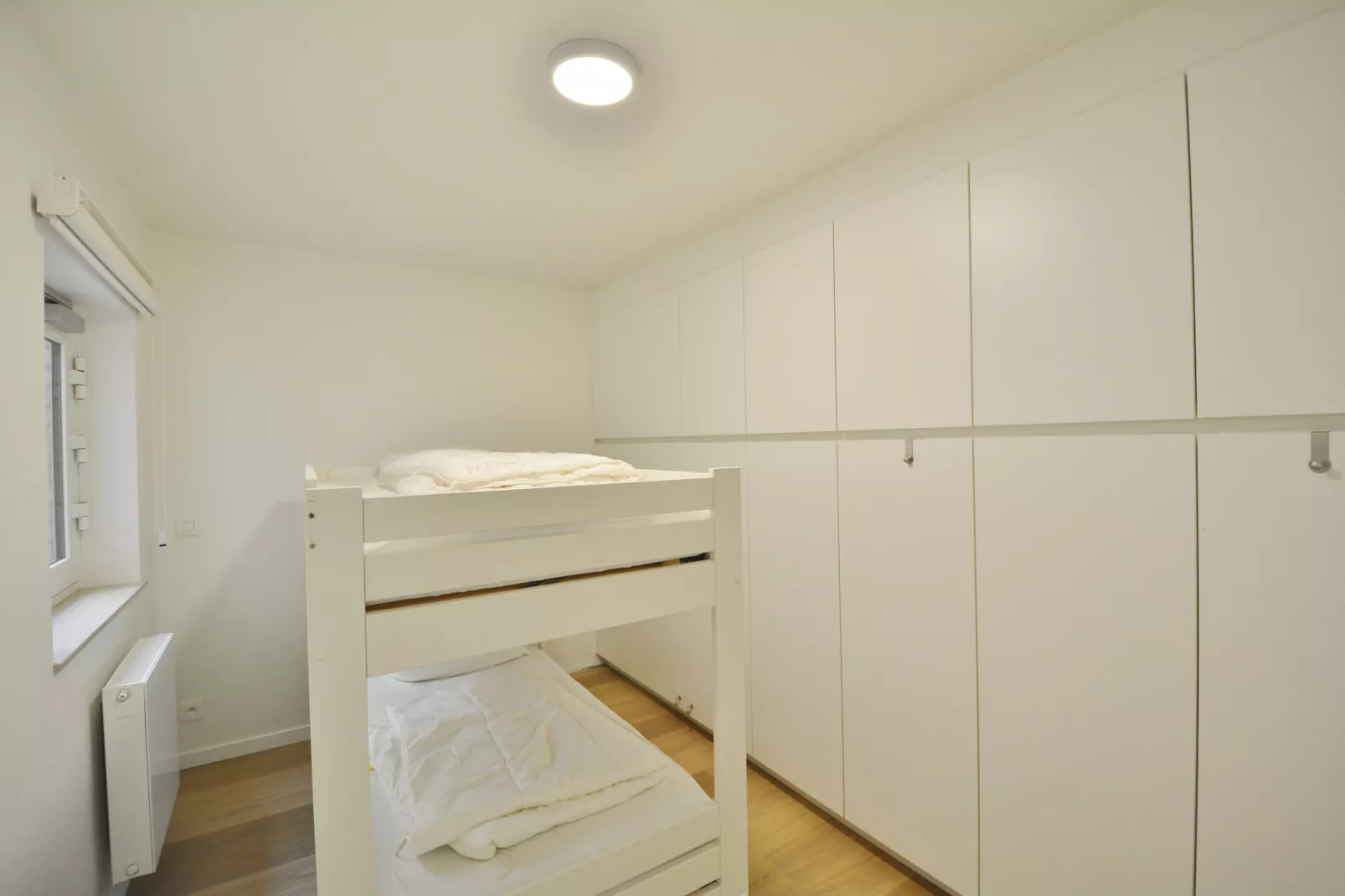 Manderley 41-Bedroom