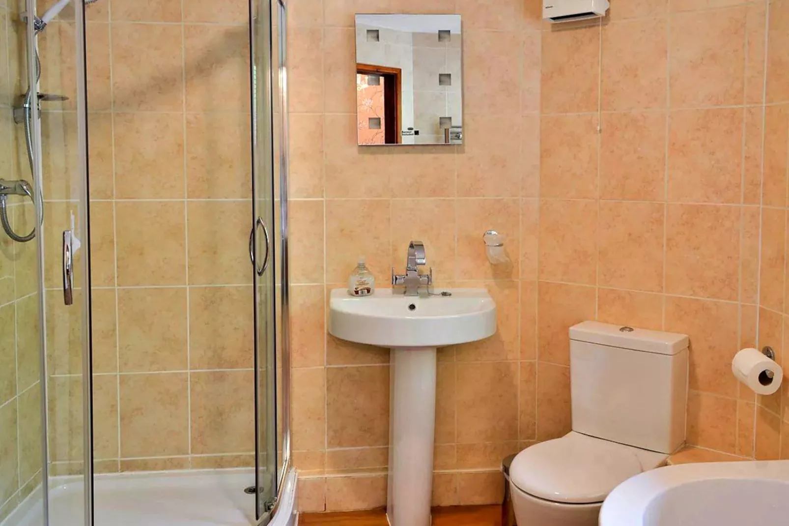 Little Dunley - Oaktree Cottage-Bathroom