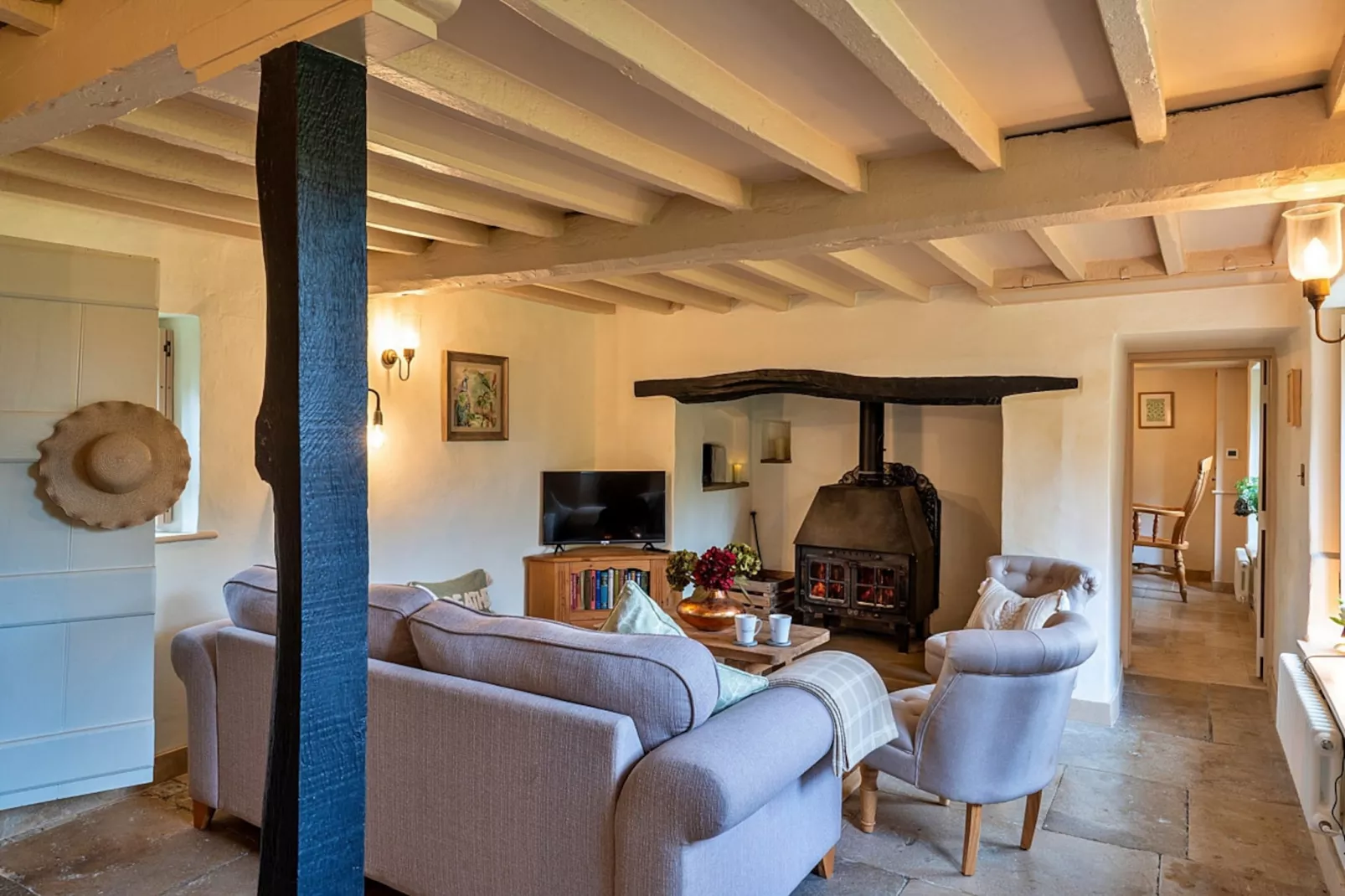 The Thatch at Winterborne Houghton-Living room