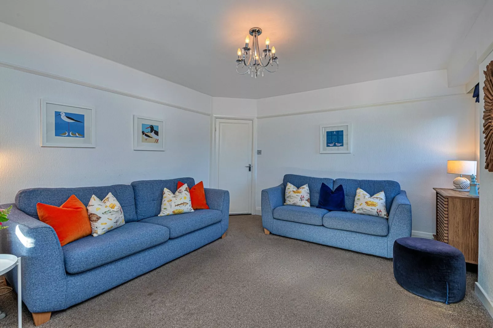 Hillcroft-Living room