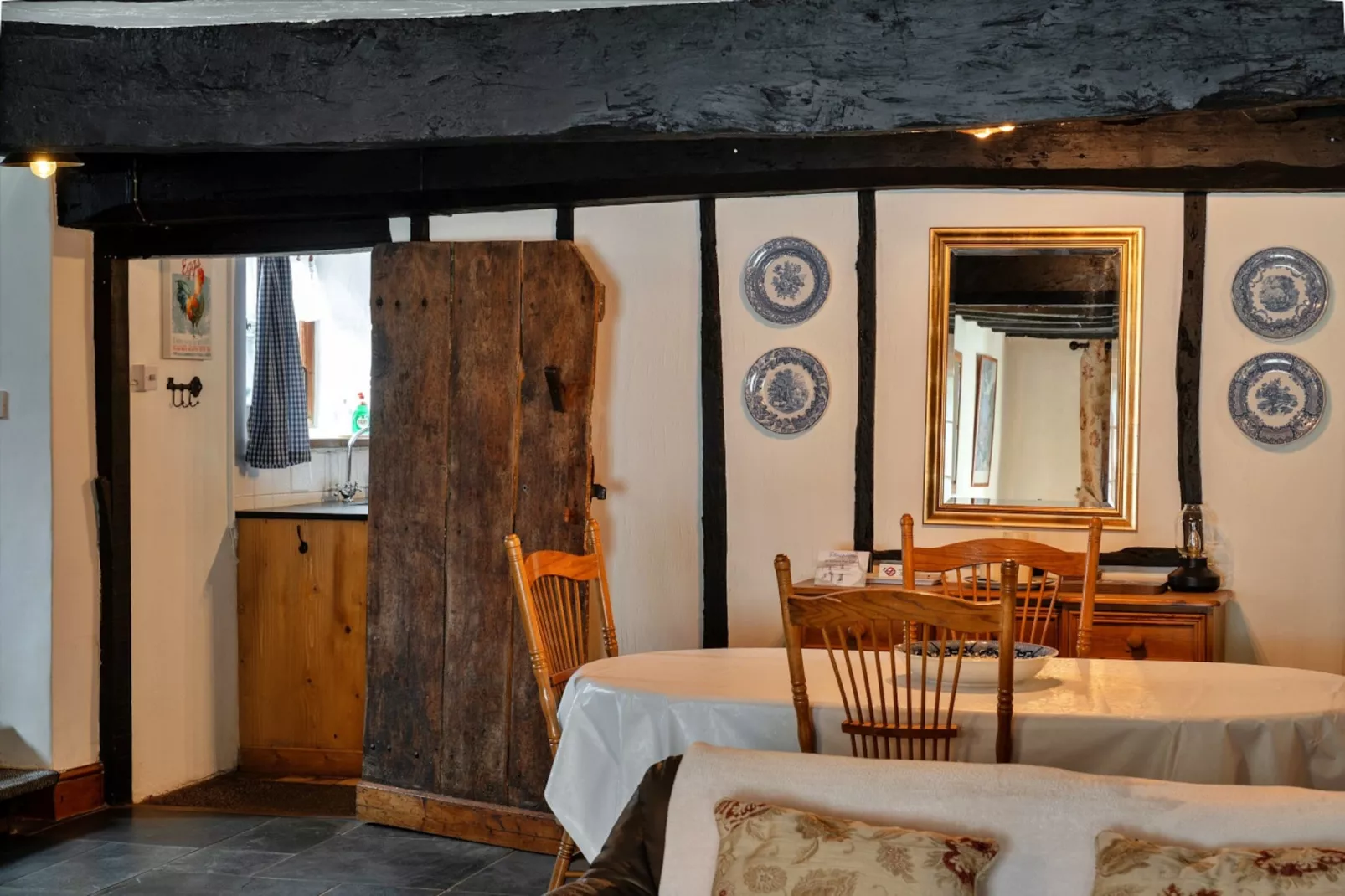 Hope Thatch-Dining room