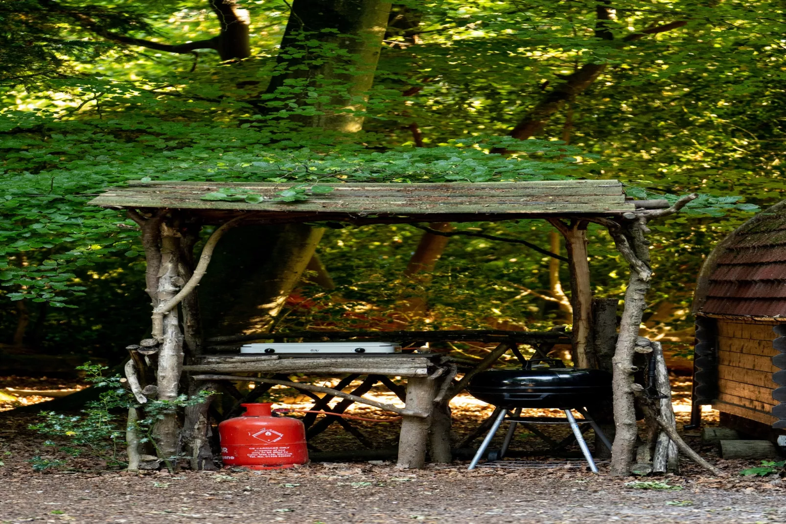 Daisy Glamping Pod-Terrace balcony