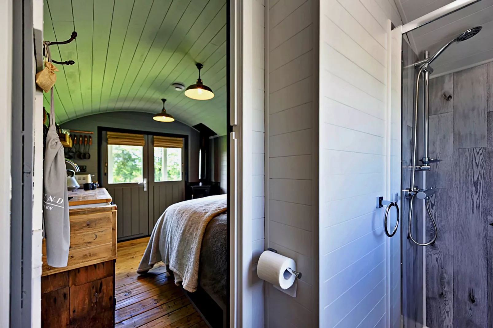 'Elen' Gypsy Hut-Schlafzimmer