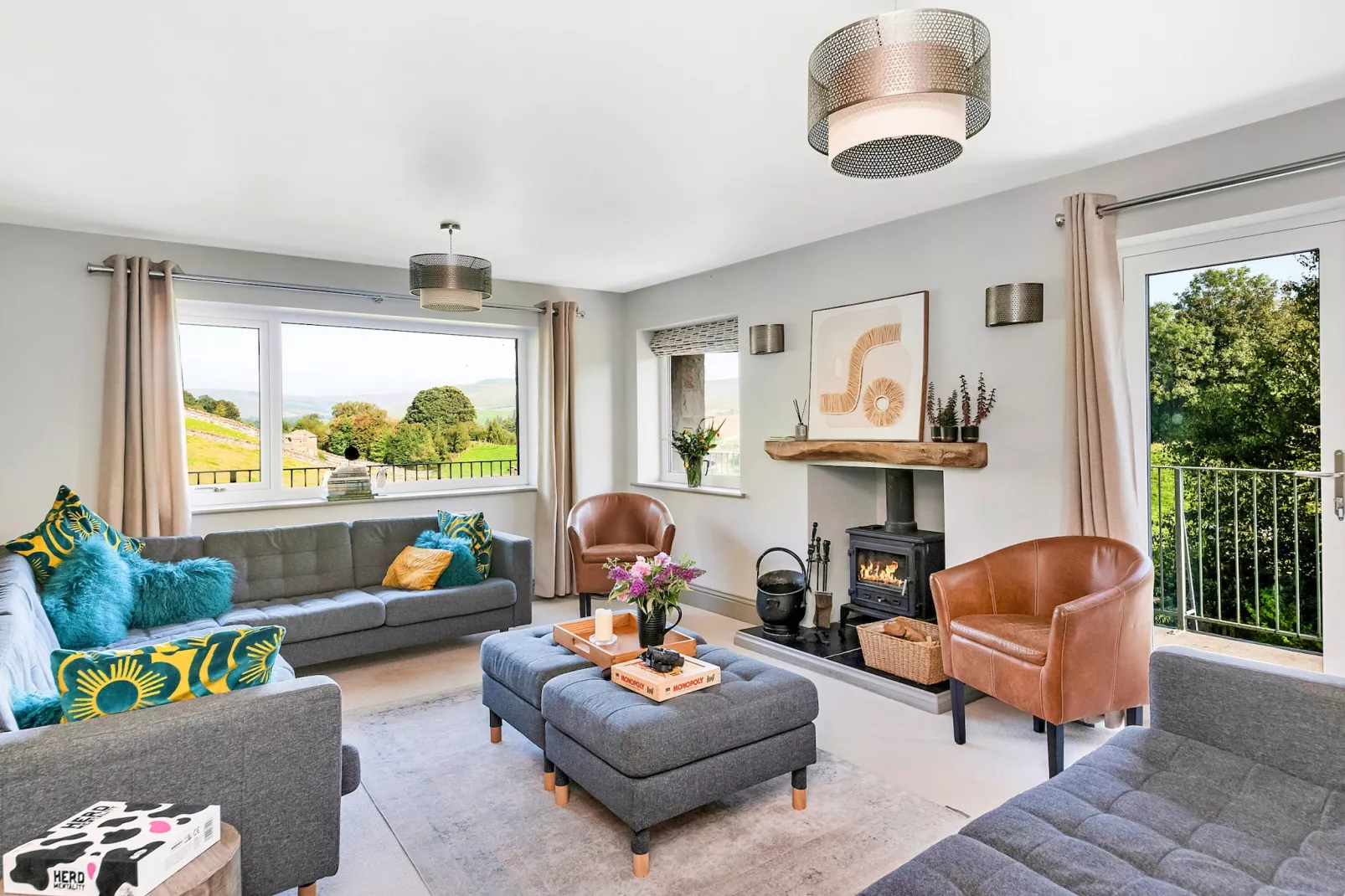 Loxley House-Living room