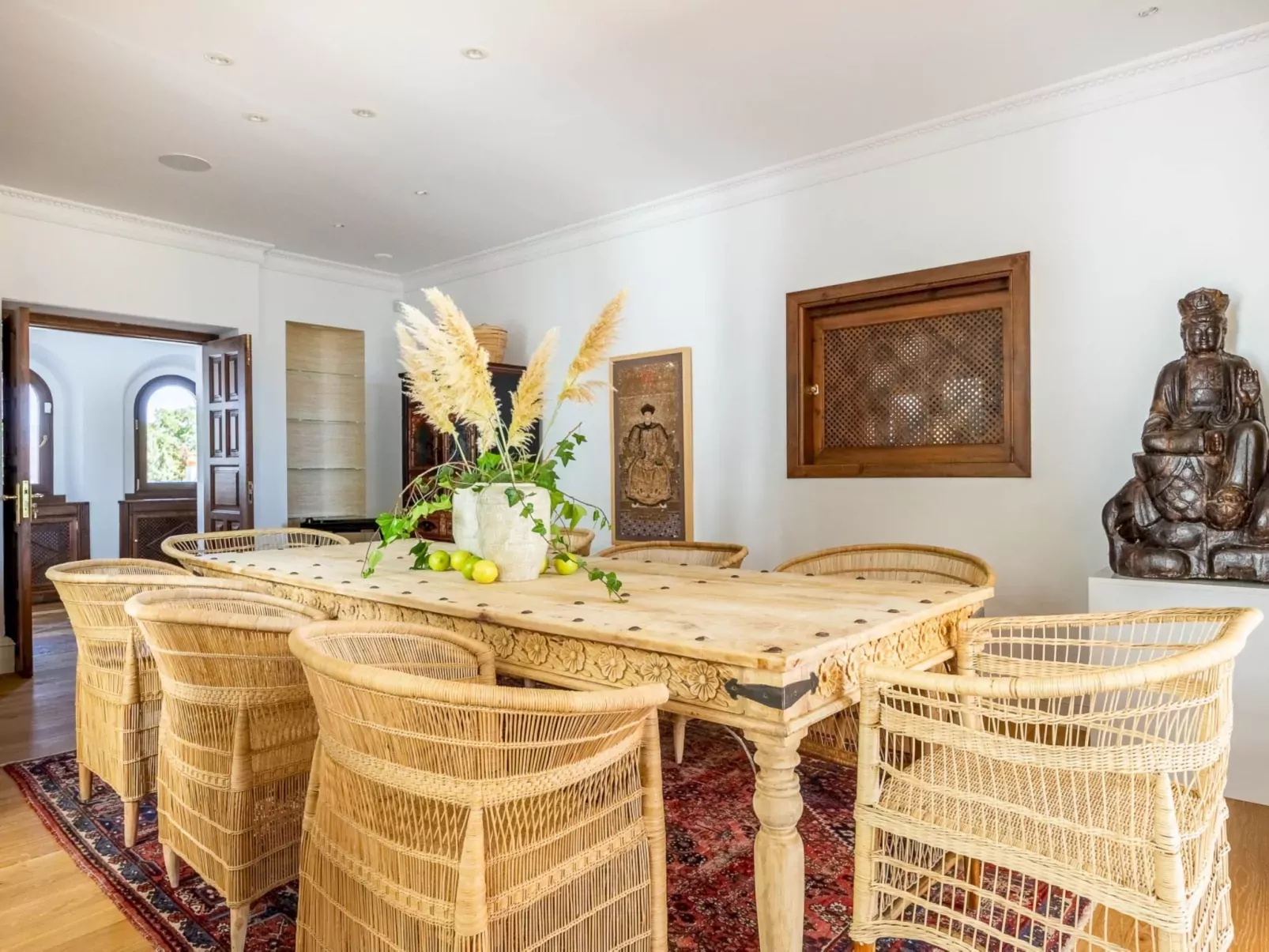 Villa Serena-Inside