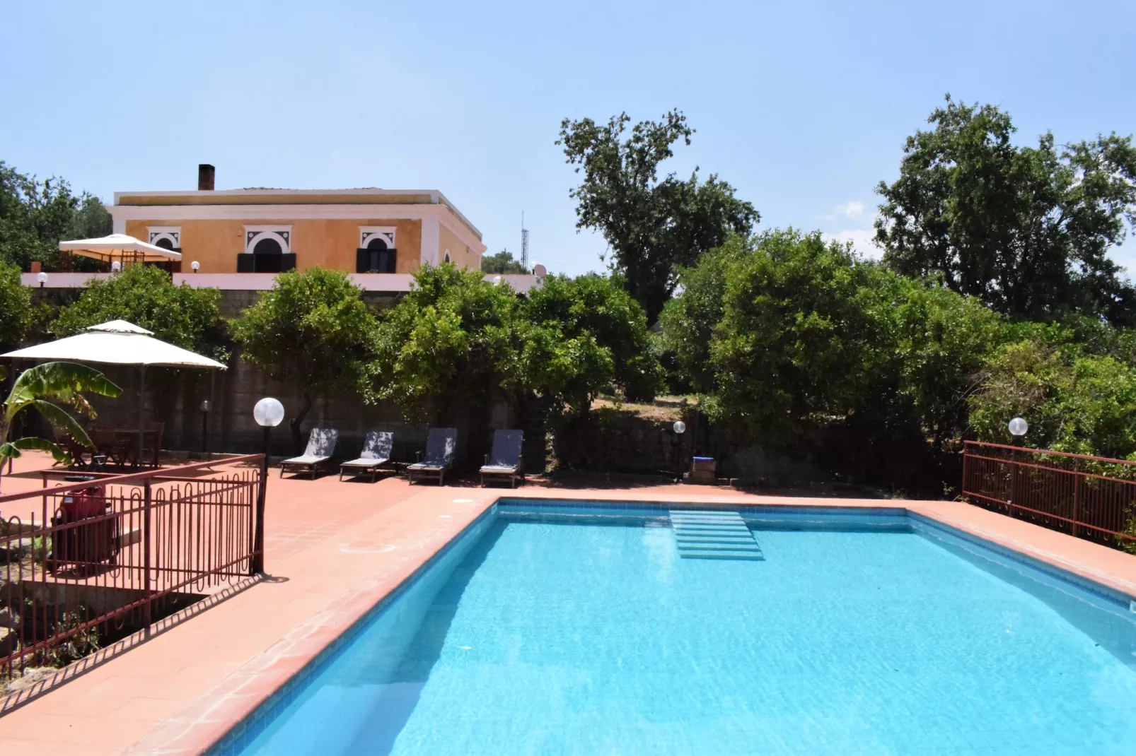 Cirico-Pool