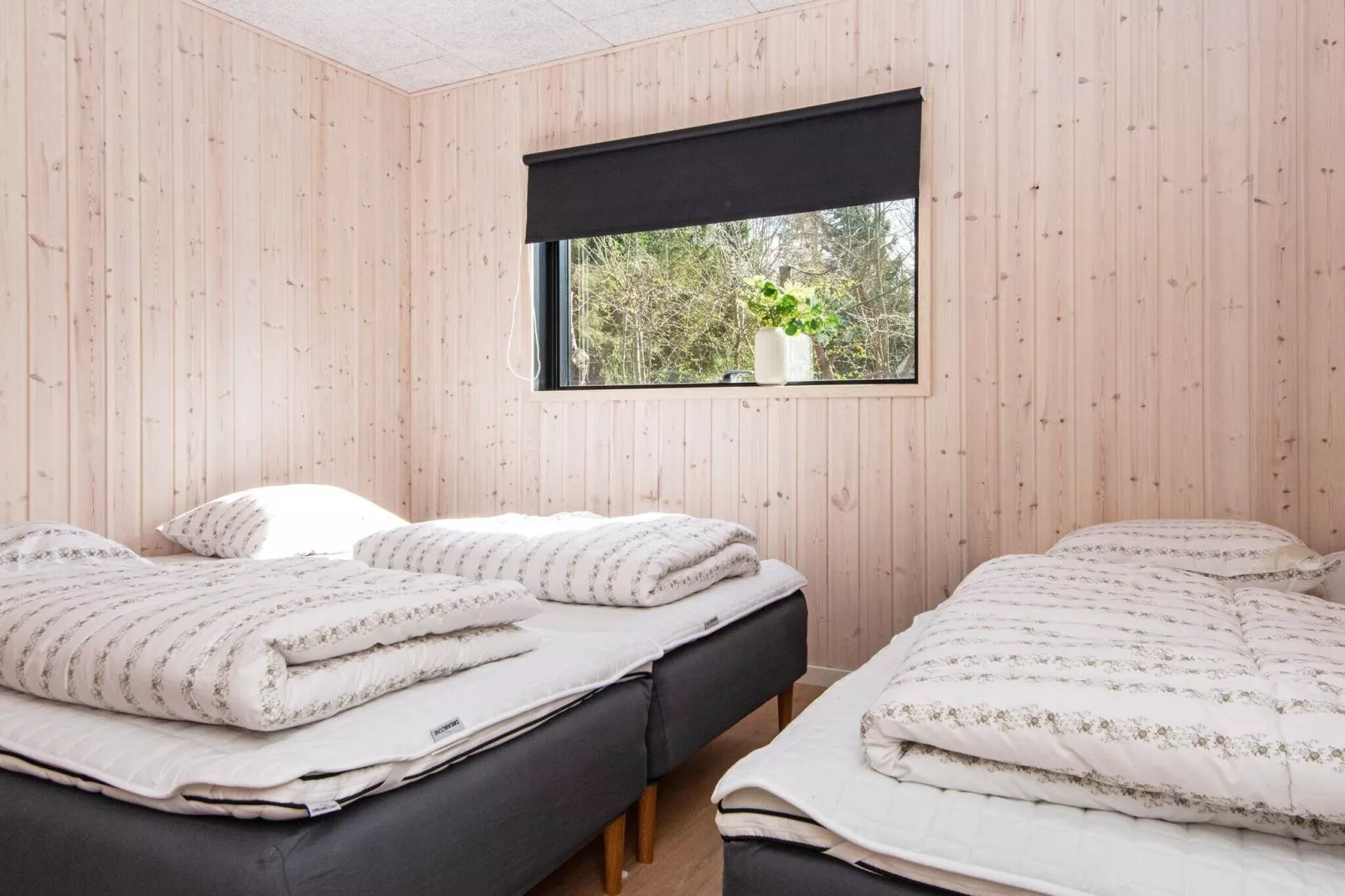 10 person holiday home in Glesborg-By Traum-Indoor
