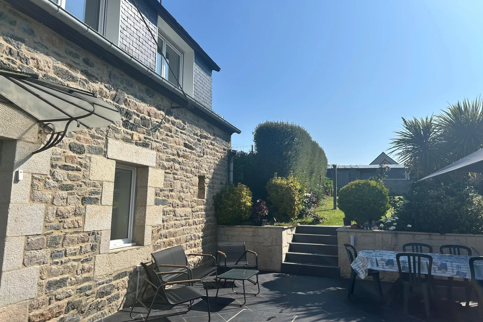 Maison avec terrasse sud et jardin clos Paimpol-Exterior summer