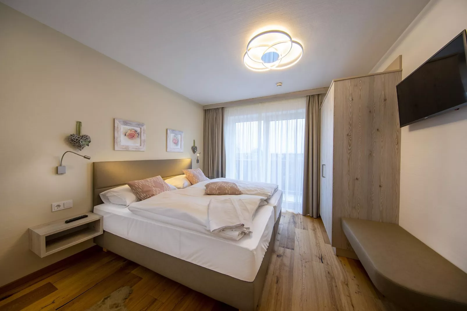 Nationalpark Chalet Törlspitze-Bedroom