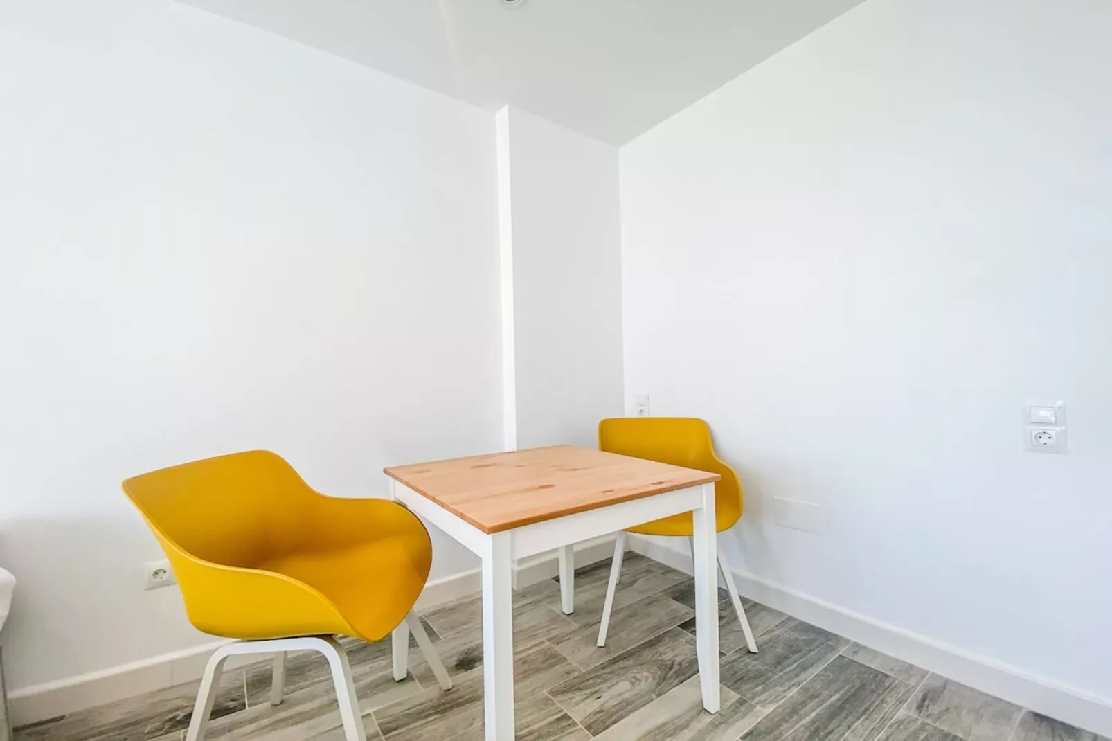 135 Santa Clara-Dining room