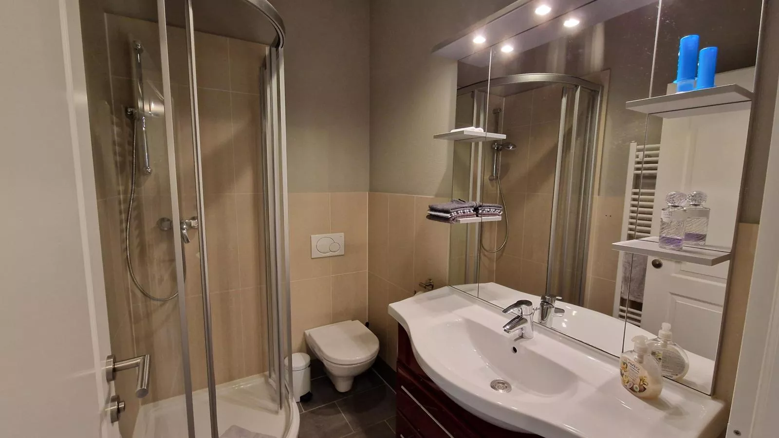 Residenz Aichwaldsee-Bathroom