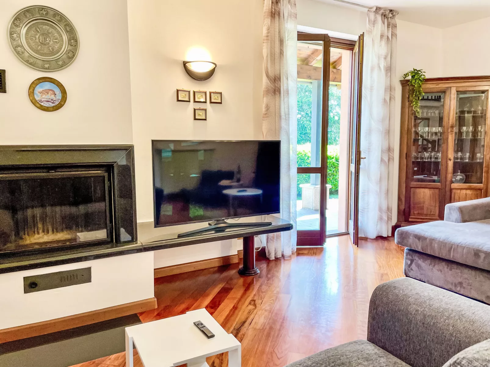 Casa Alessio-Inside