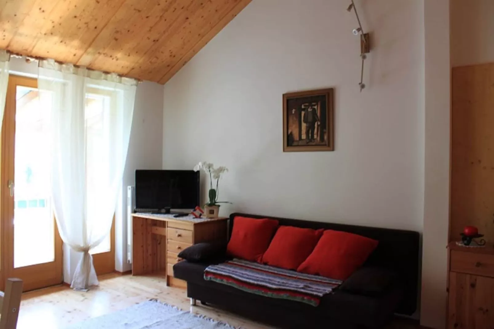 House Dual2 4apartments 5adult-Salon