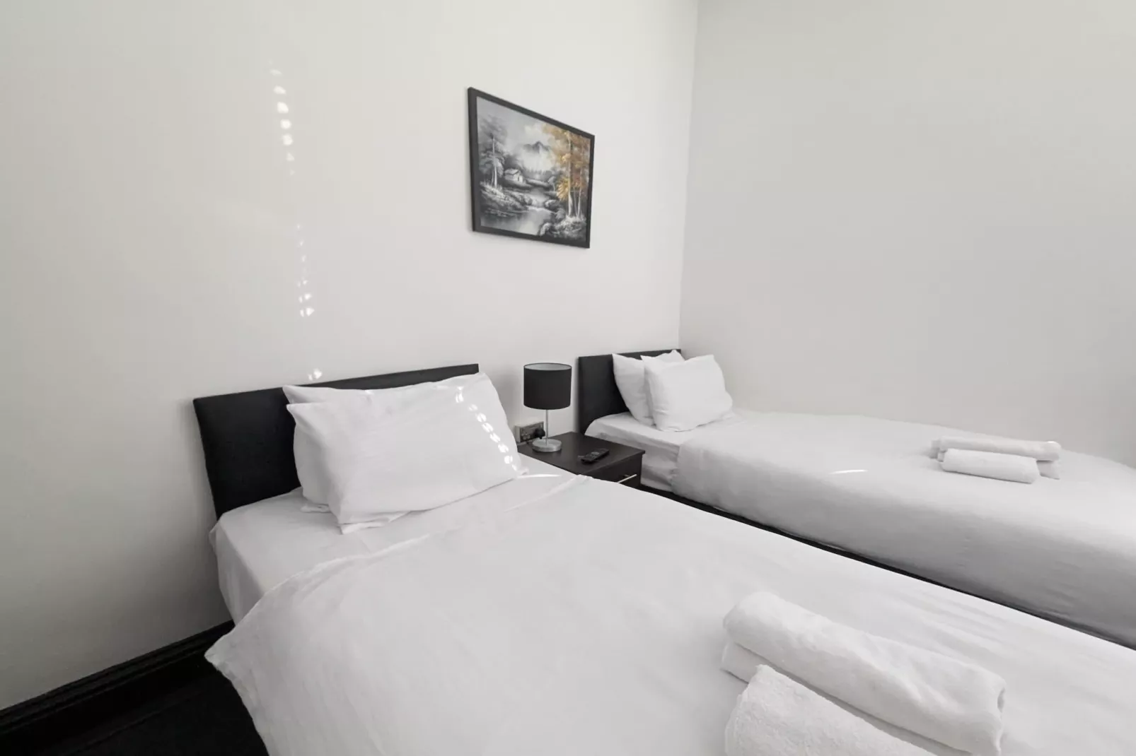 Firs lodge Sta twin-Bedroom