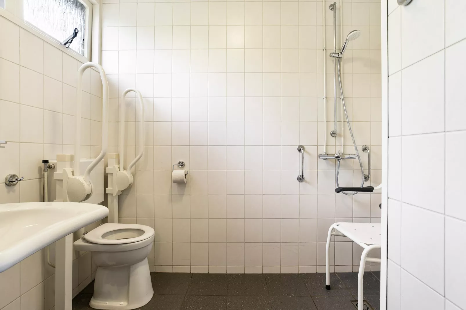 Parc Heihaas 13-Bathroom