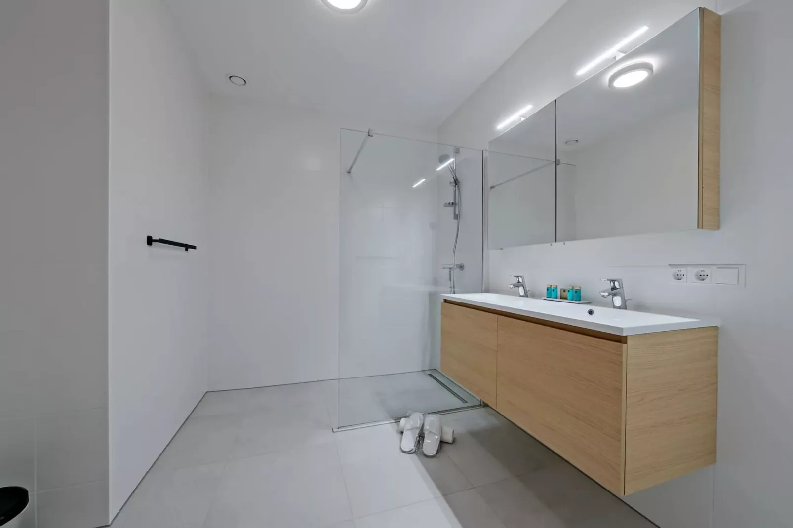 Breskens Apartments & Penthouses 4-Exterior summer