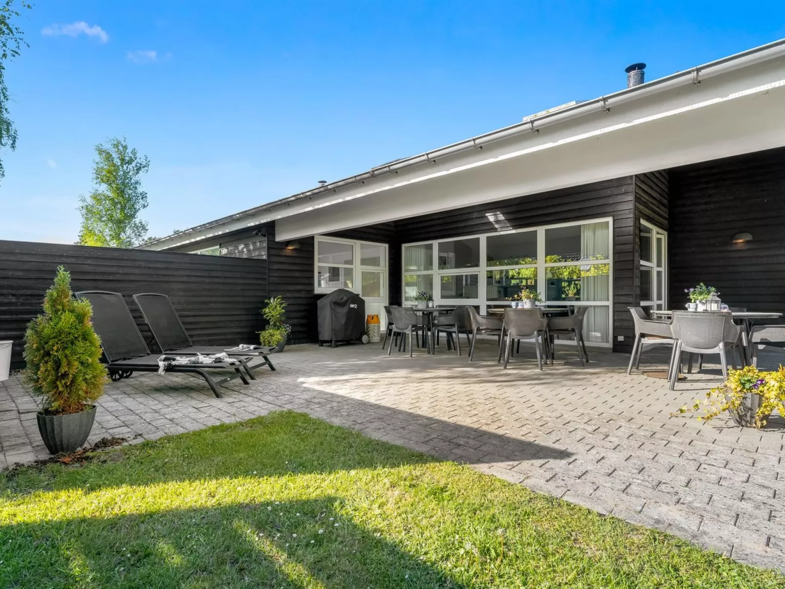 "Marno" - 700m from the sea-Draußen