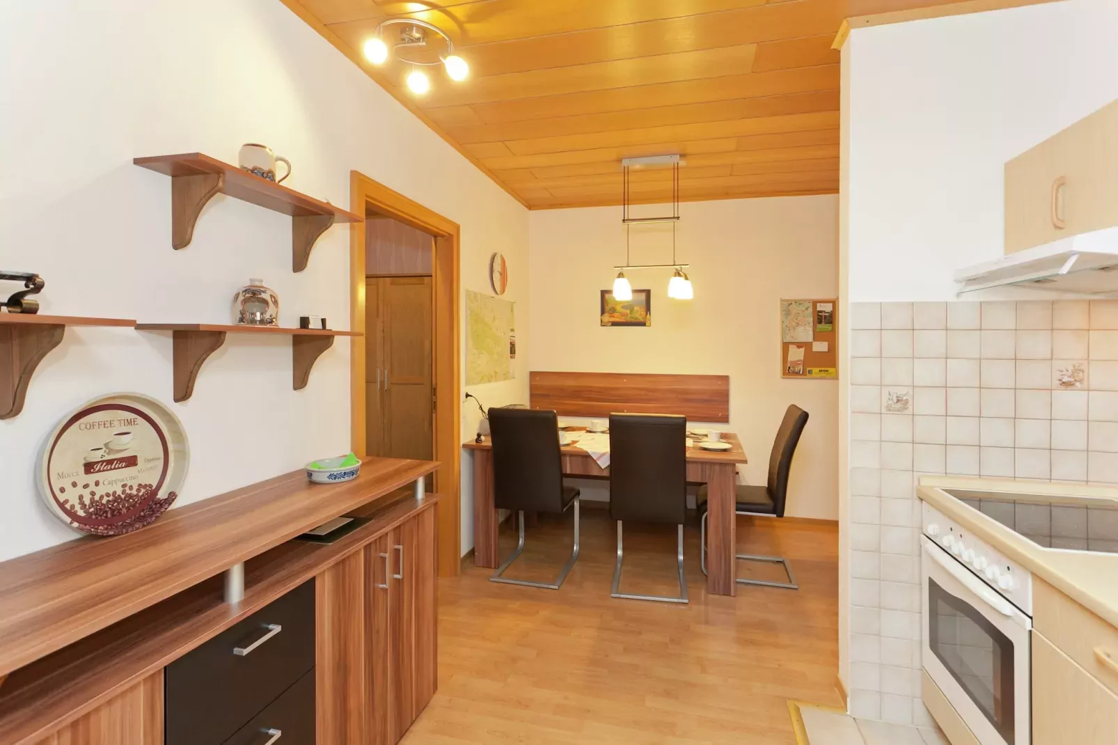 Am Berg-Kitchen