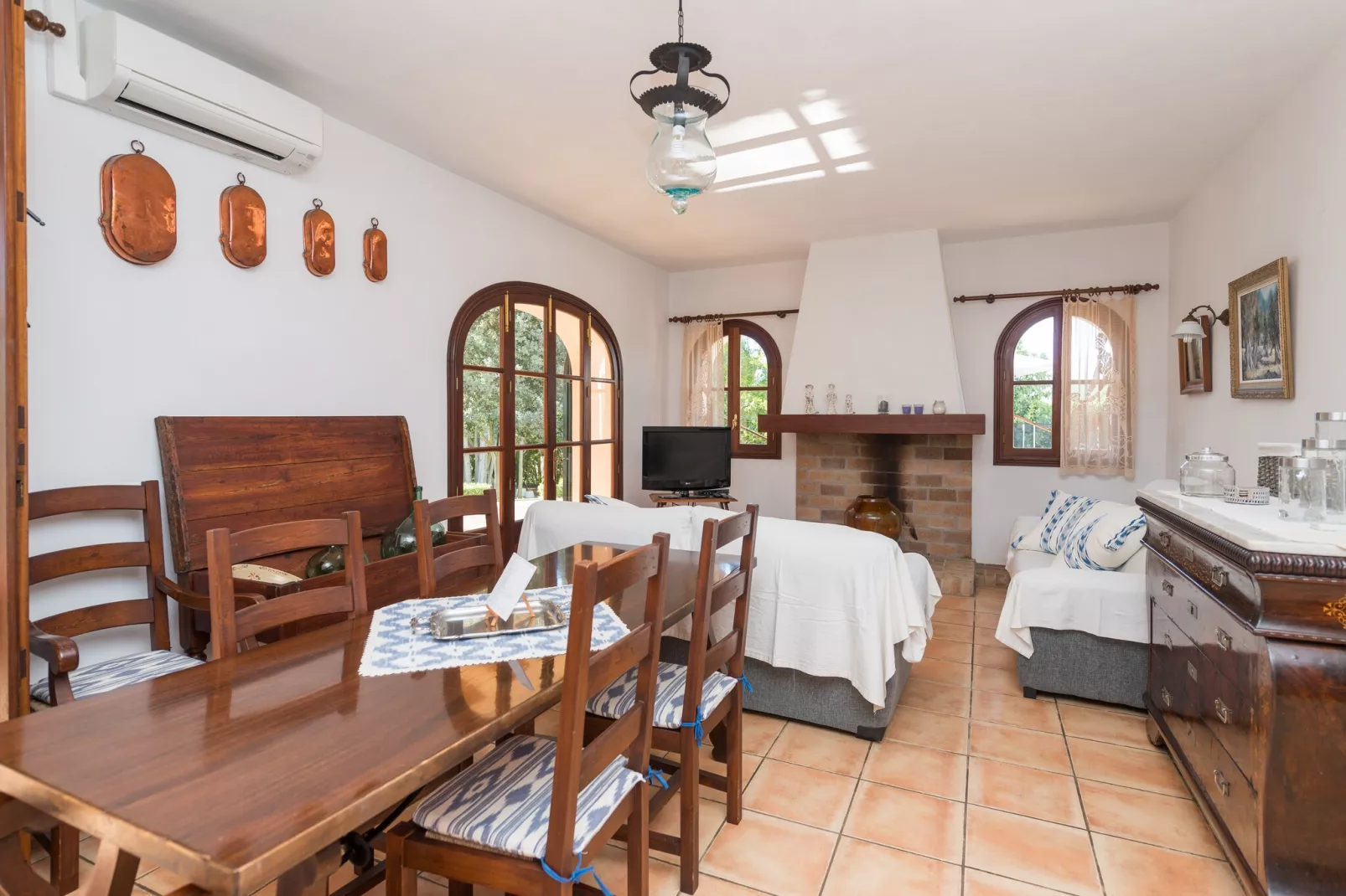 Vista Alegre-Dining room