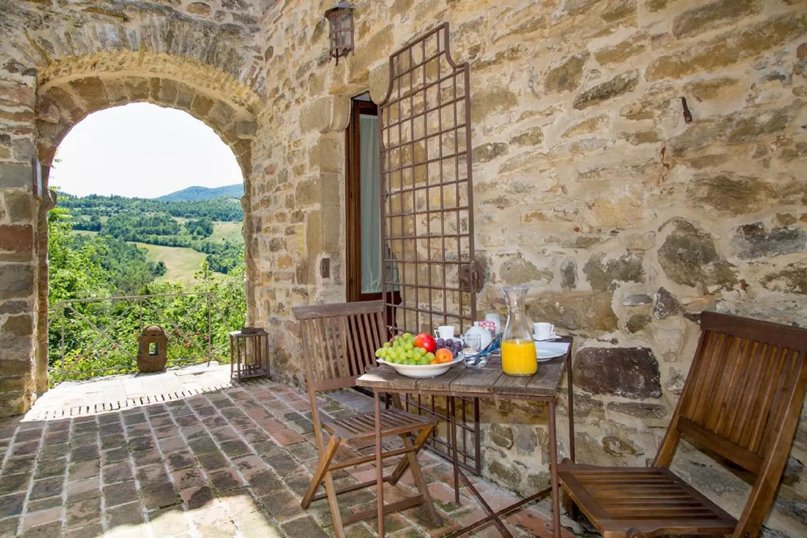 Ottodenari-Terrace balcony