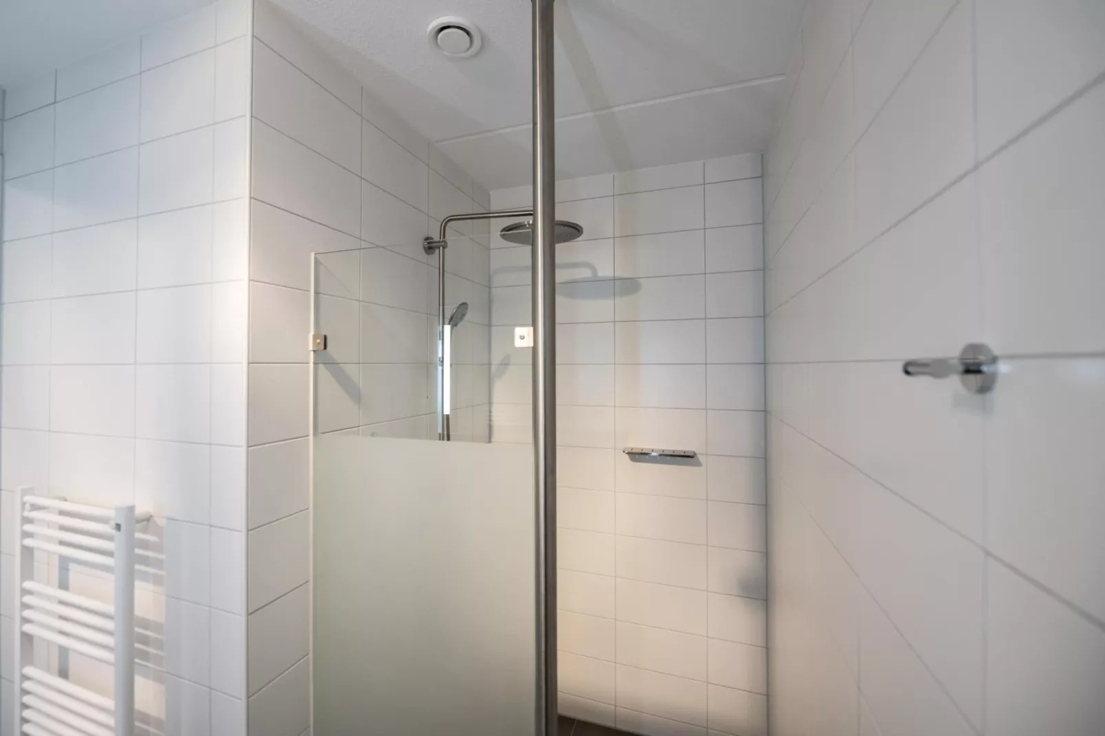 Harbour Loft 1E Résidence Marina havenzicht-Bathroom