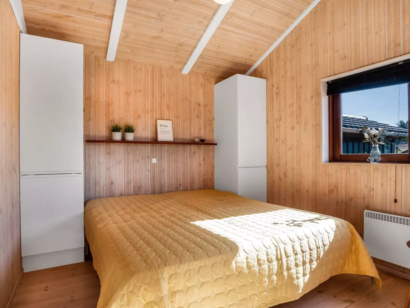 "Marrit" - 600m from the sea-Inside