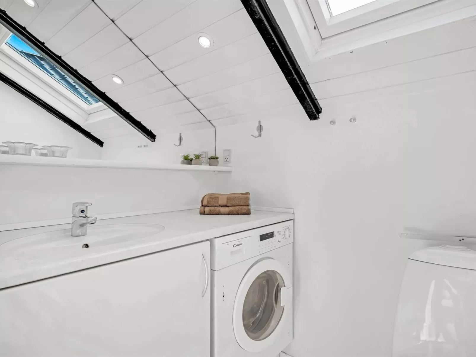 "Maxie" - 1.2km from the sea-Drinnen