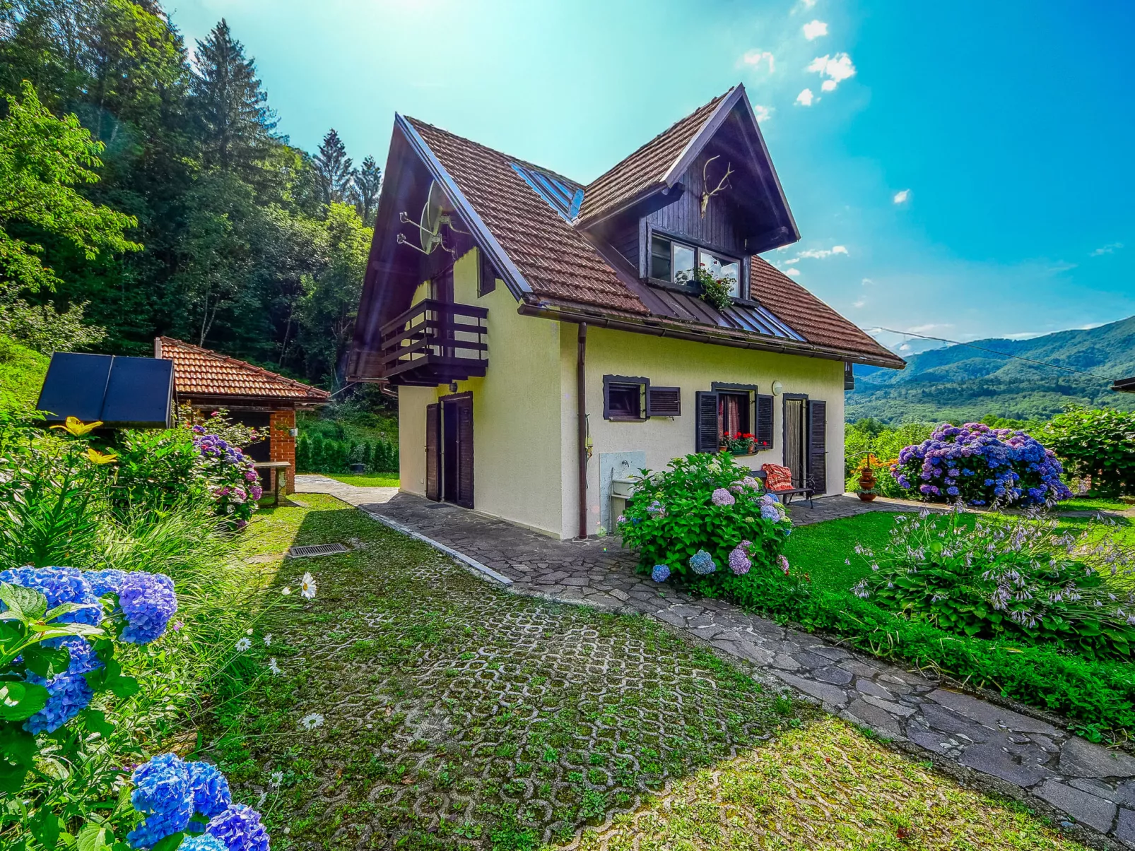 Božica-Draußen