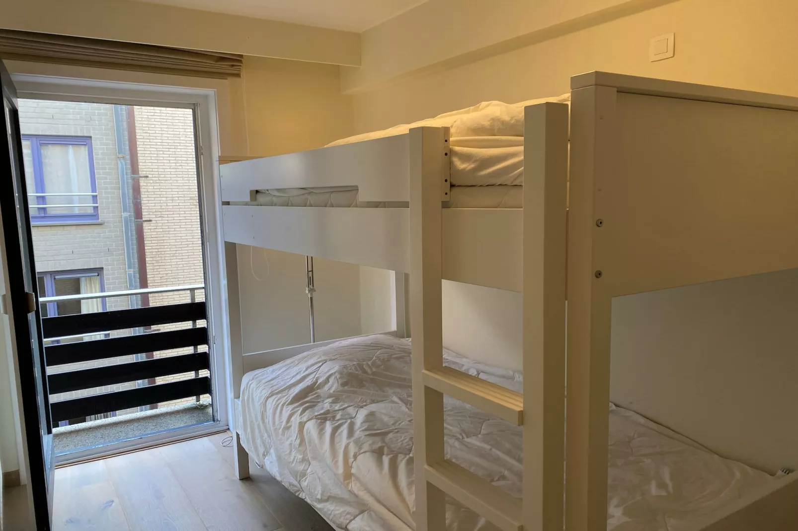 T'ZAND 402-Bedroom