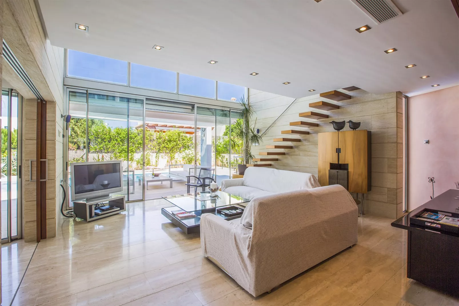 Villa Agusmar-Exterior summer