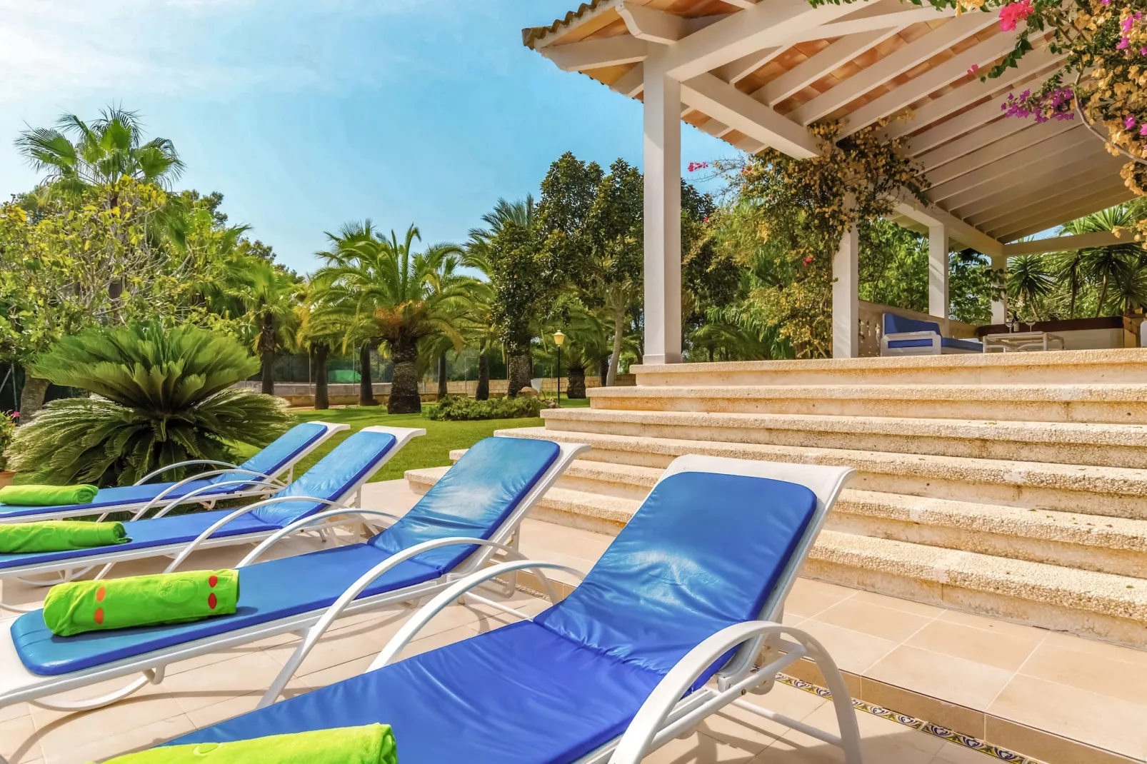 Casa Bonita (ses Salines)-Außenbereich Sommer