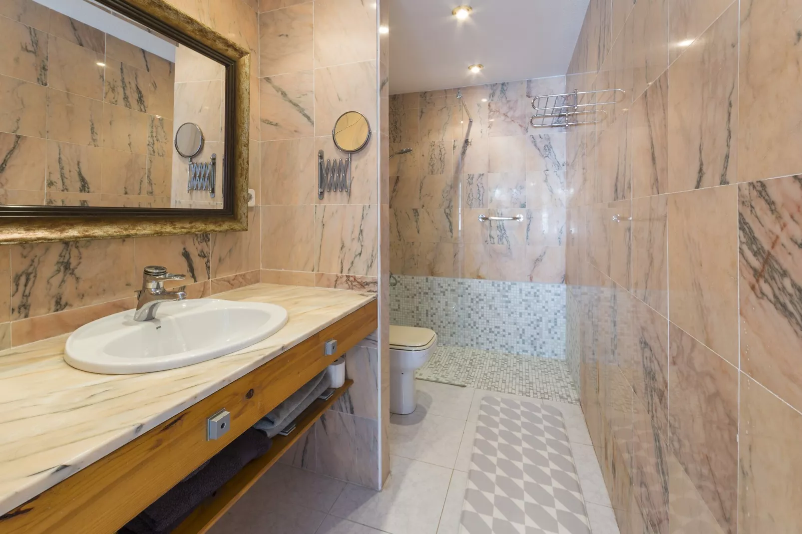 Atalaya Del Mar-Image-tags.
