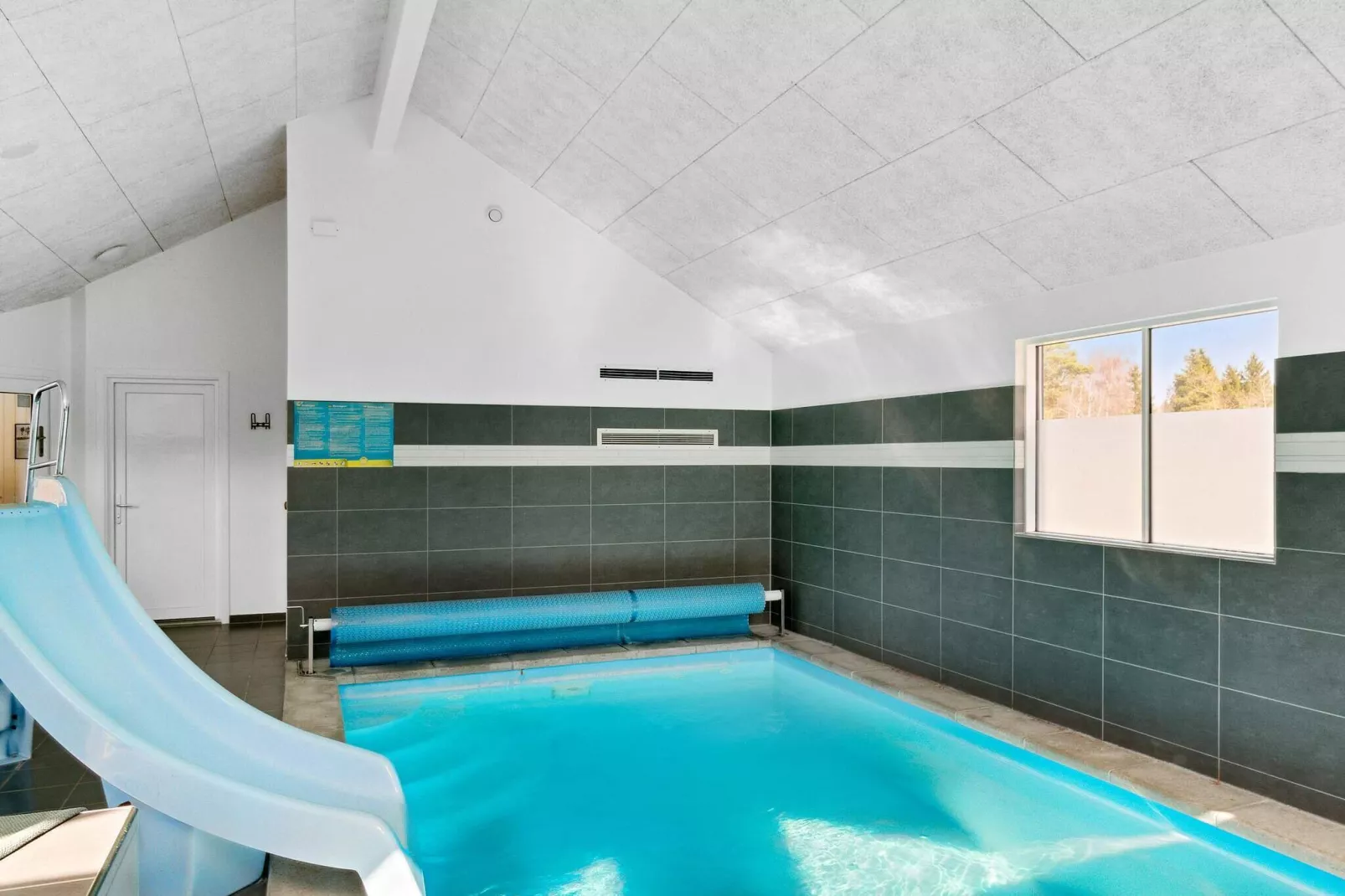 Retraite de luxe avec piscine -- By Traum Ferienwohnungen-Piscine
