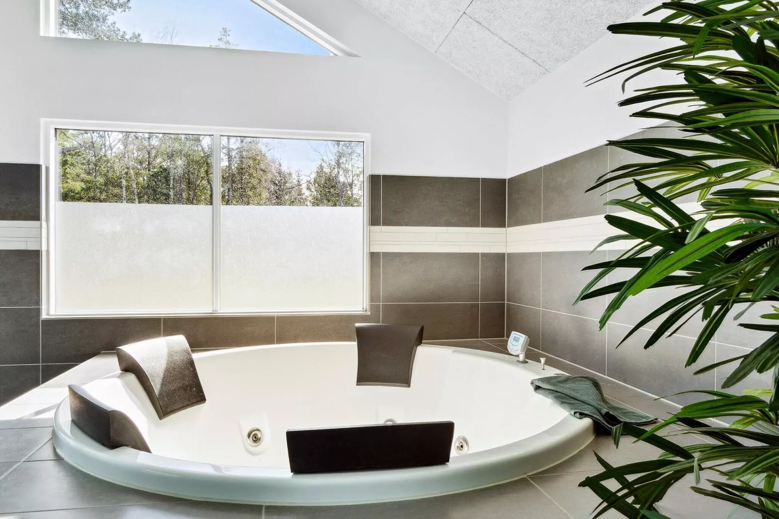 Retraite de luxe avec piscine -- By Traum Ferienwohnungen-Spa