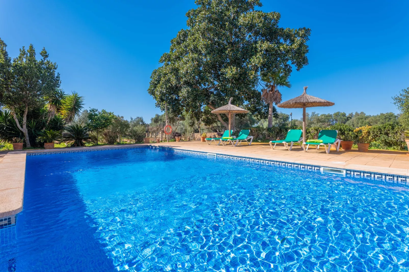 Na Poram-Pool