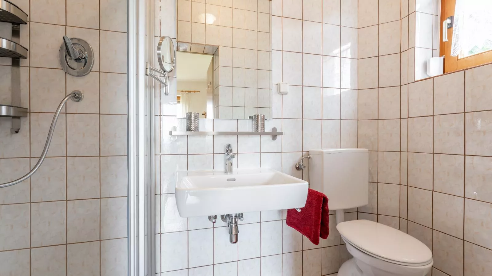 Landhaus zur Sonne-Bathroom