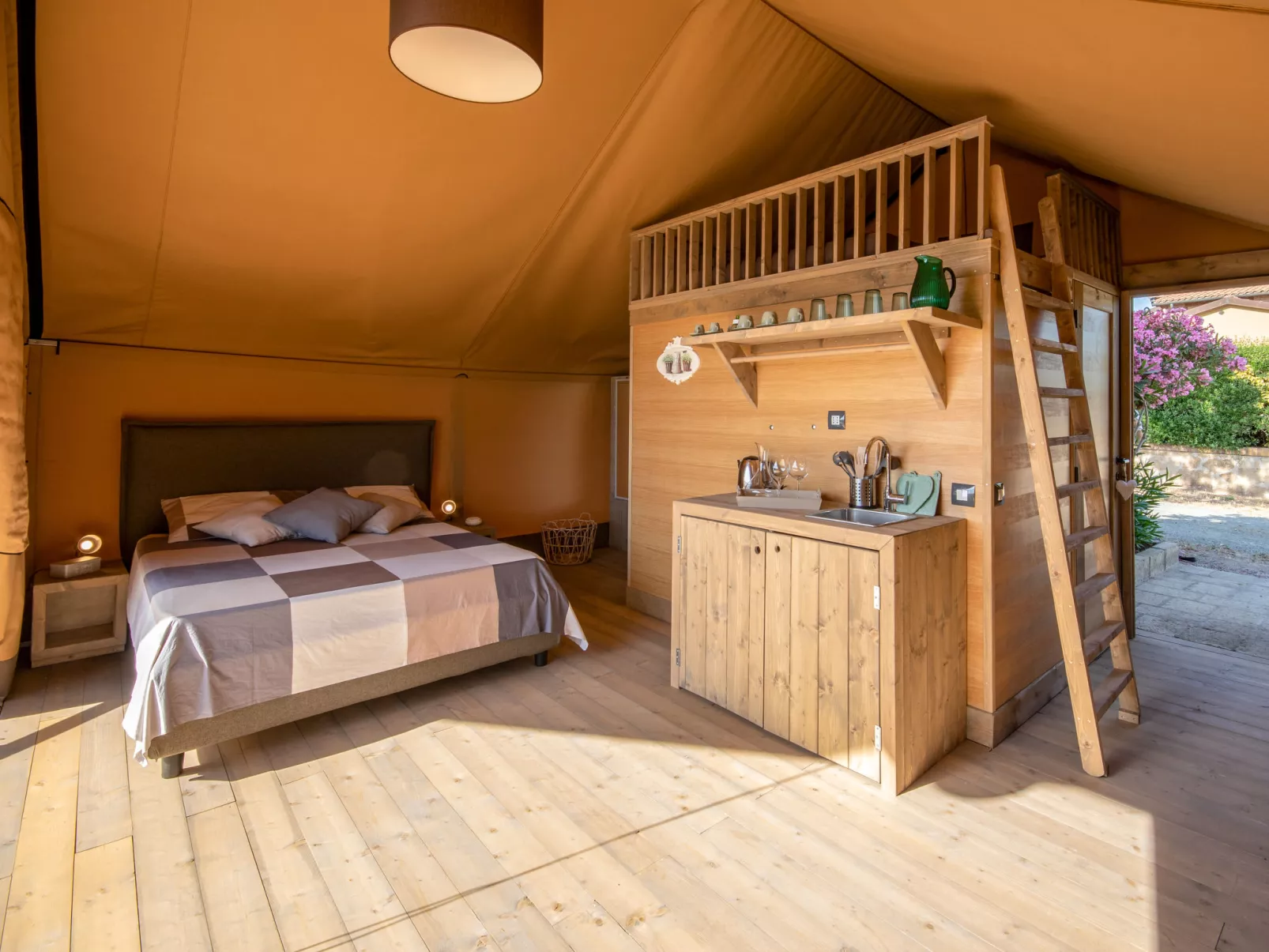 Glampingtent Minerva-Inside