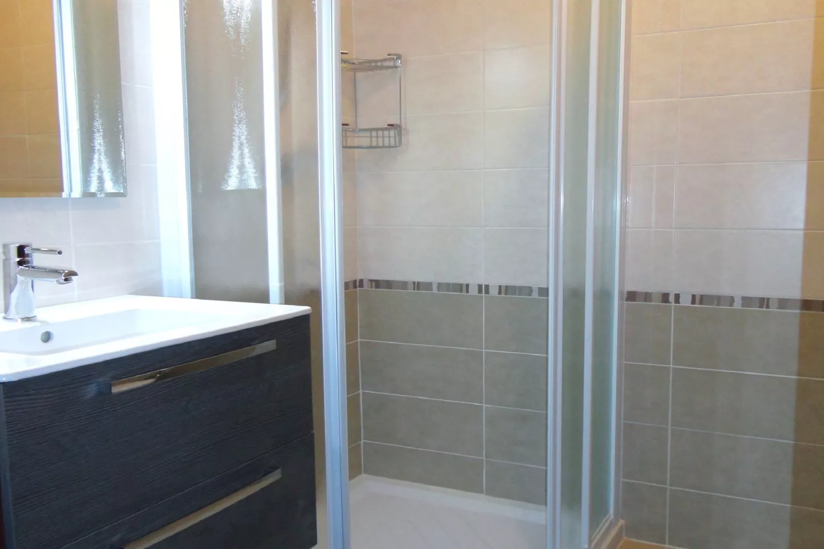 Miramare 8/6-Bathroom