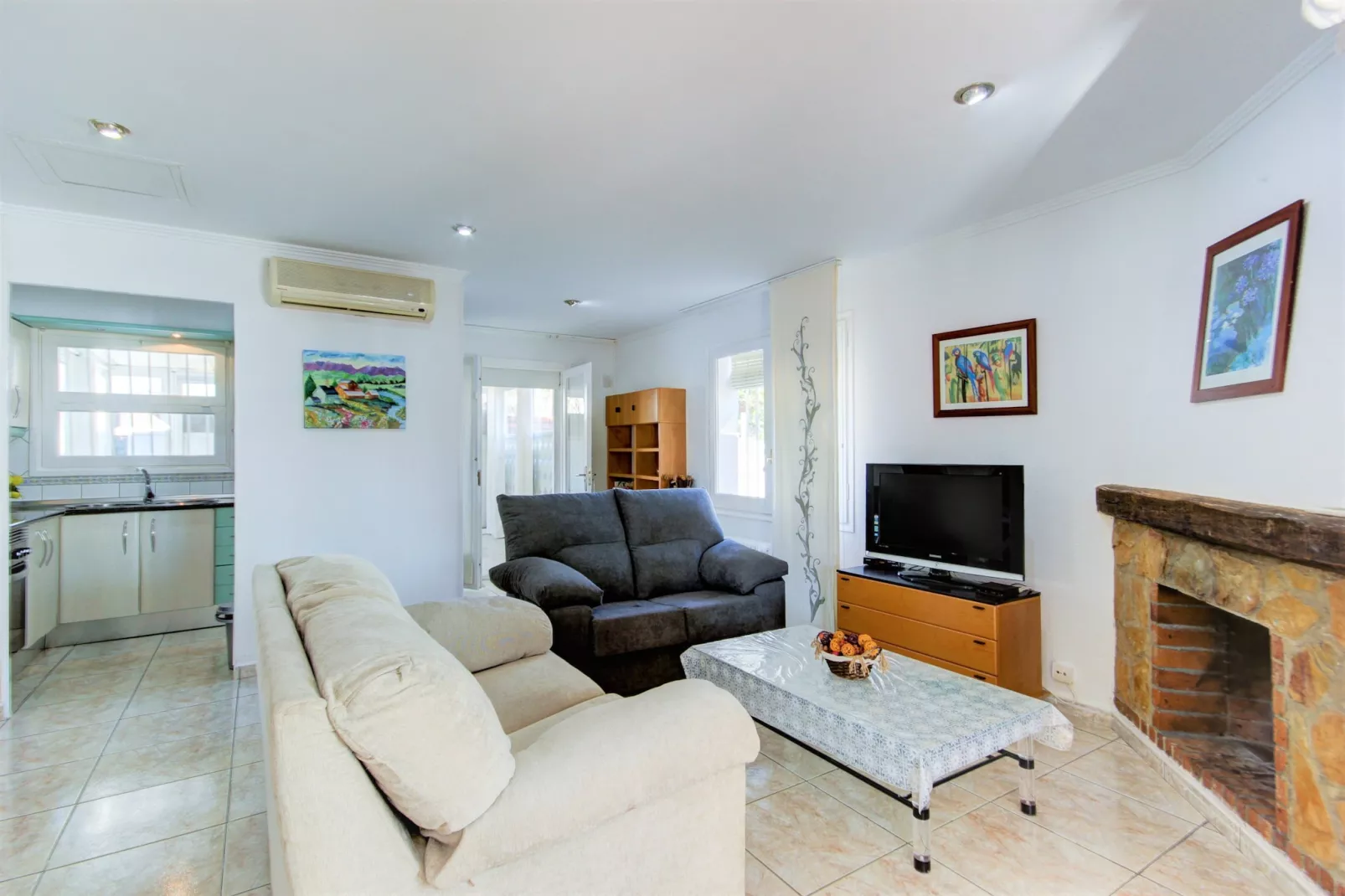 VILLA REQUESENS 139 B Empuriabrava-Living room