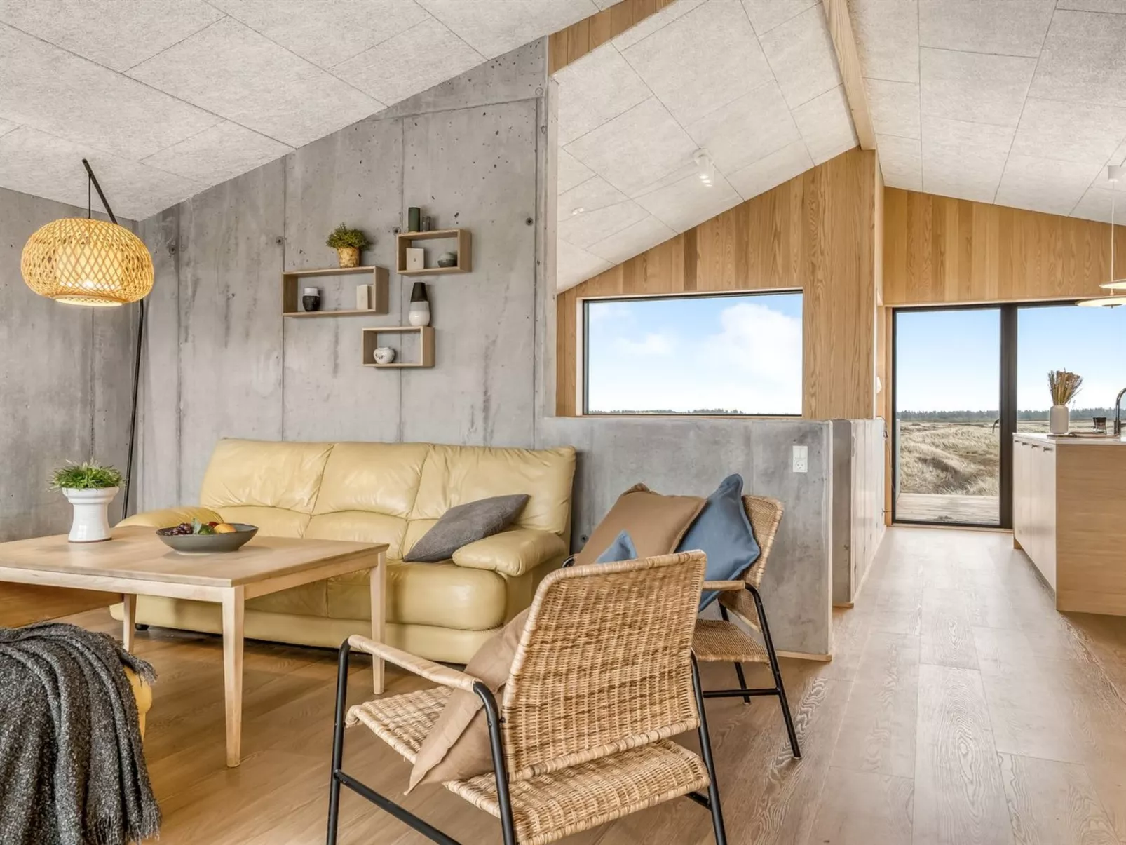 "Tamina" - 50m from the sea-Drinnen