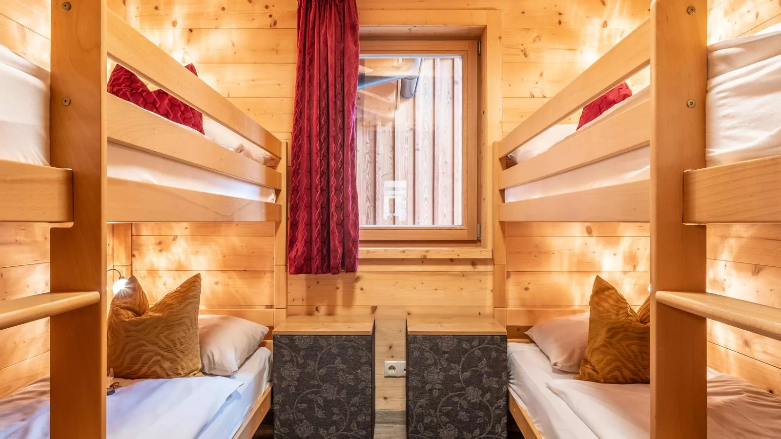 Luxury Lodge Kaprun Ost B-Bedroom