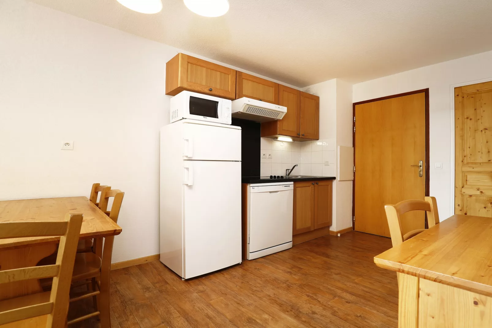 T.Bergerie A N°313 - 2P6C-Kitchen