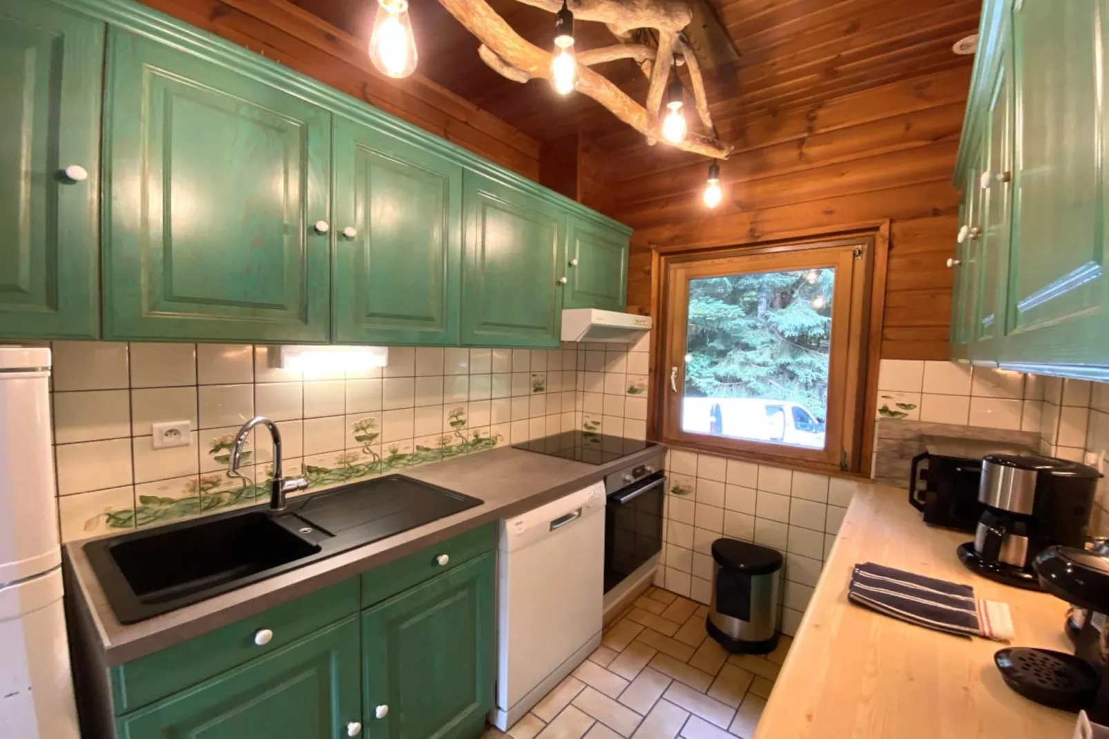 LE FISHING LODGE Chalet en bois avec Bain Nordique-Küche