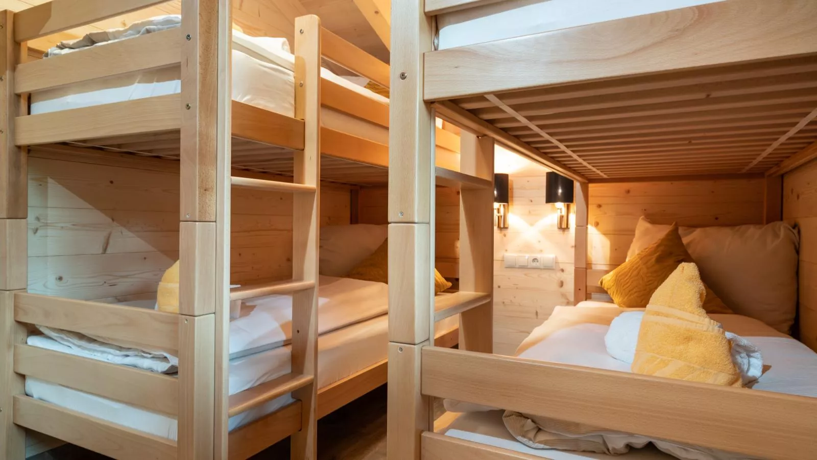 Adventure Lodge Kaprun-Bedroom