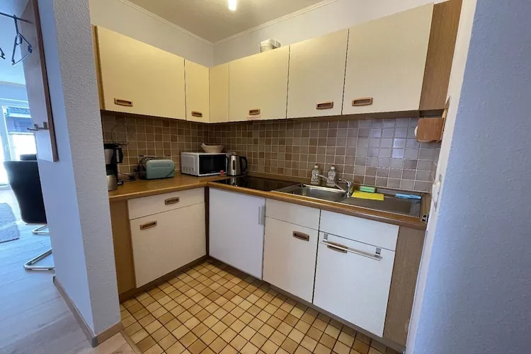 Kiebitzweg 1b EG Strandhüpfer-Kitchen